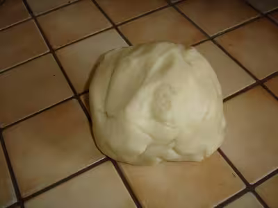 Portugal: Beignets à la viande ou à la morue en photos