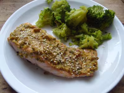Recette WW : Pavé de saumon à la moutarde et sésame