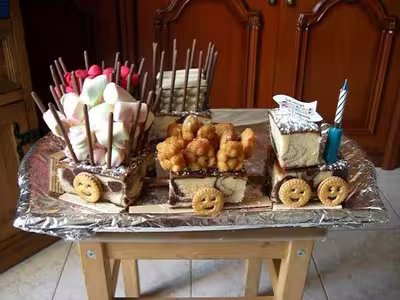 Gâteau petit train