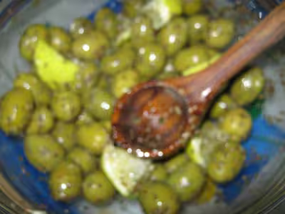 Olives au basilic maison par marie38
