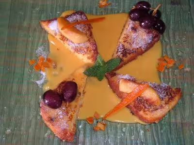 Pain perdu et sa crème au caramel d'orange