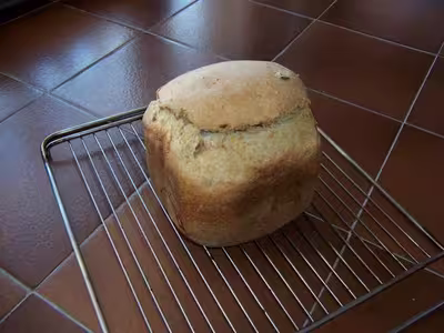 Recette de pain aux noix noisettes et cannelle