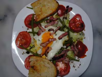 Salade Lyonnaise