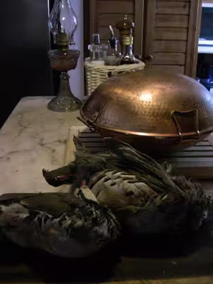 Portugal: Cataplana de perdrix aux clovisses