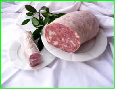 Saucissons pérugine aux épices et au vin