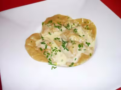 Ravioles de foie gras, crème ciboulette