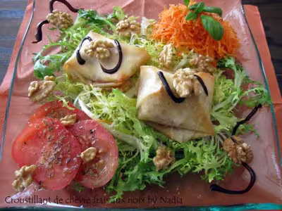 Croustillant de chèvre frais aux noix