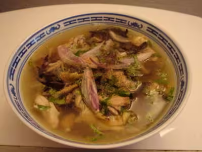 Soupe de nouilles de soja au poulet