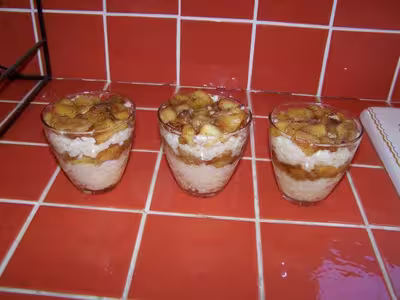 Verrine riz au lait, pommes caramelisées à la cannelle