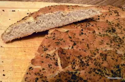 Thermomix: Fougasse à l'huile d'olive et basilic