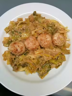 WW:Noix de Saint-Jacques à la fondue de poireaux(PP)