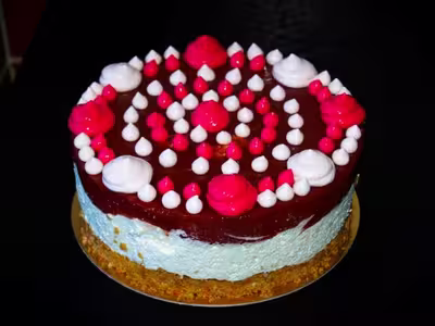 Gâteau au fromage blanc fraises et arbouses
