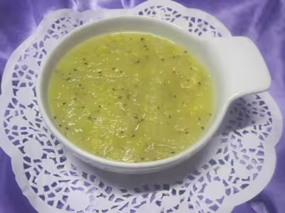 Compote de pommes, kiwis, clémentines (micro-ondes