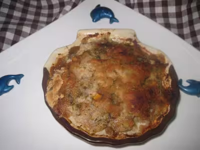 Coquilles Saint-Jacques aux champignons et crabe