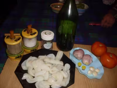 Anneaux d'encornets en sauce