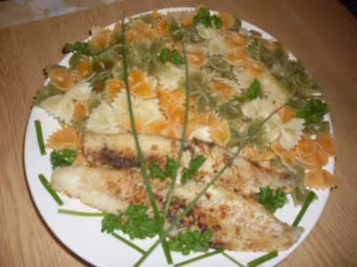 Farfalles aux légumes et poisson