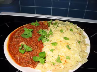 Farfalles à la bolognaise
