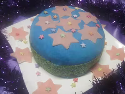 Gâteau au yaourt. et chocolats étoilés