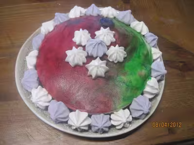 Gâteau au lait de noix de coco et meringues