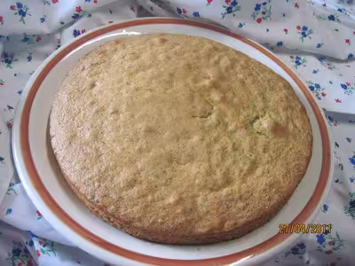 Gâteau au pavot bleu et zestes de citrons verts