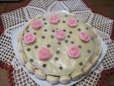 Gâteau à la crème de calissons et chocolat blanc