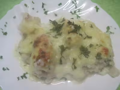 Gratin de chou-fleur , sauce béchamel persillée