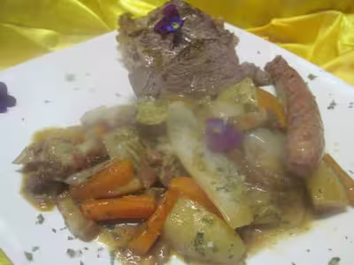 Jarret de boeuf aux légumes