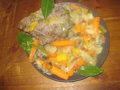 Macreuse de boeuf aux légumes