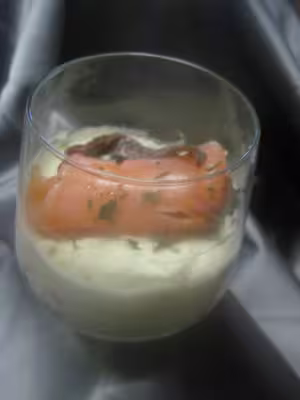 Mousseline de céleri aux filets de truite et anchois