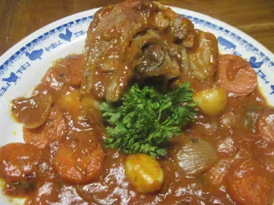 Osso bucco de dinde à la sauce tomate et carottes