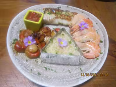 Pavés de poisson, crustacés et boulgour
