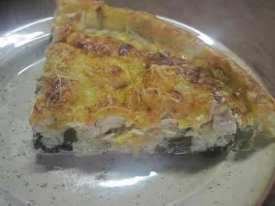 Quiche au poireau et filet de perche