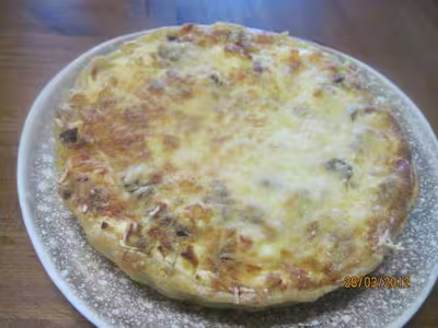 Quiche au saumon, courgette et fromage de chèvre