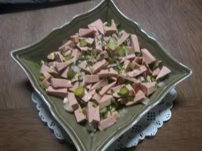Salade de cervelas à la vinaigrette