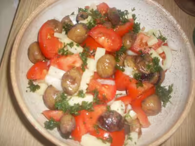 Salade de tomates aux châtaignes par Tatie21