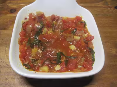 Sauce tomate sarriette aux tomates et oignon
