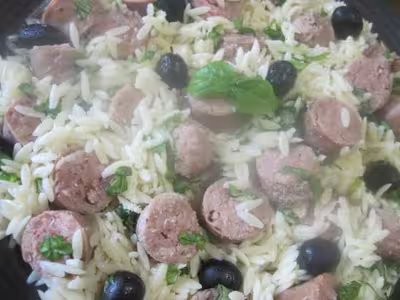 Saucisses de toulouse aux petites pâtes italiennes