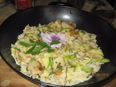 Sauté de porc aux courgettes, riz à la crème