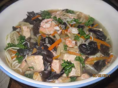 Soupe aux pâtes chinoise