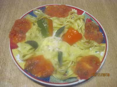 Tagliatelles, tomates et oeufs