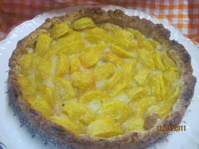 Tarte aux pêches jaunes nature