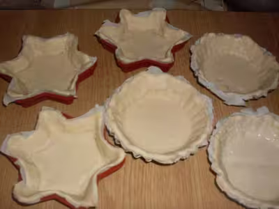 Tartelettes à la confiture et aux fruits