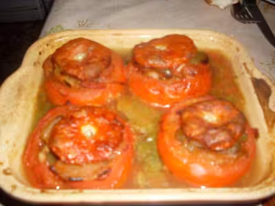 Tomates farcies à la ratatouille