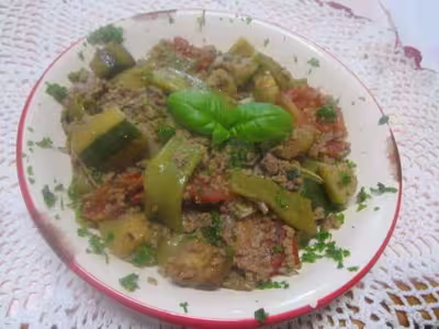 Trio de légumes à la viande hachée