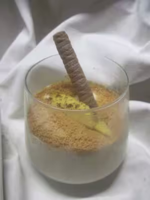 Crème à la mangue et spéculoos Verrines