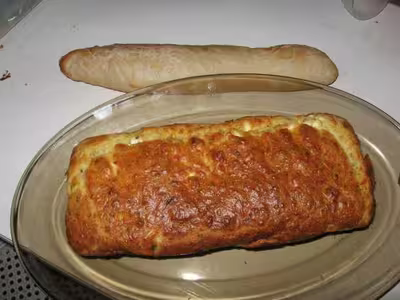 Cake à la feta et aux herbes