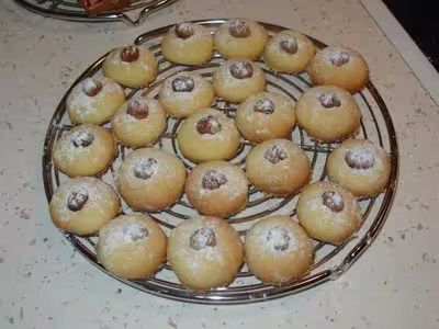 Petits gâteaux de noël : Gâteaux à la noisette