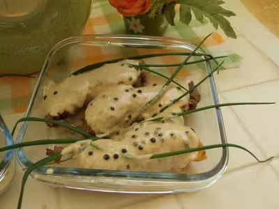 Cuisses de pintade sauce poivre vert
