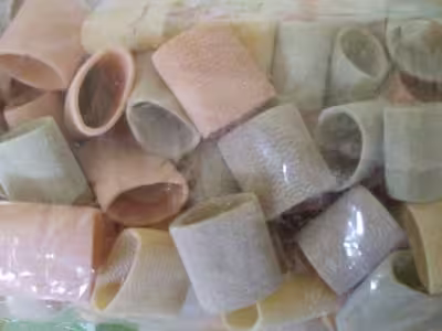 Pâtes farcies au poulet fumé et câpres