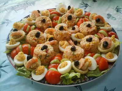 Salade de riz aux oeufs mimosas